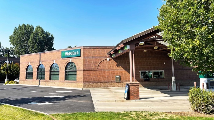 WaFd Bank in Prineville, Oregon #1270 - Washington Federal.