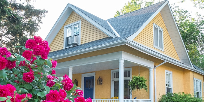 Idaho home with spring flowers.