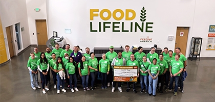 WaFd employees volunteering at Food Lifeline in Seattle, Washington.