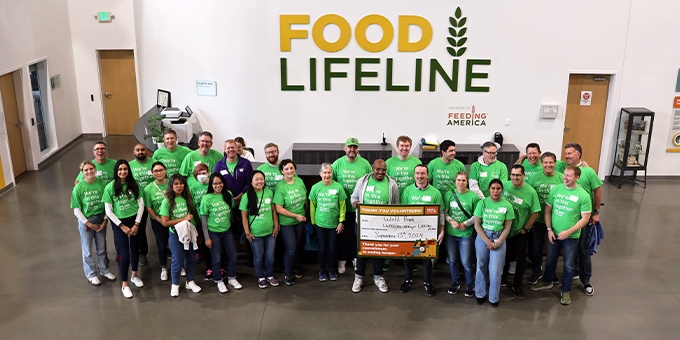 WaFd employees volunteering at Food Lifeline in Seattle, Washington.